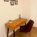 Bellagio - Cozy With Free Parking & Gym Lägenhet Bukarest