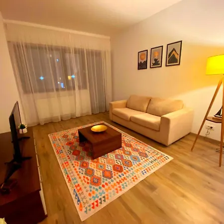 Bellagio - Cozy With Free Parking & Gym