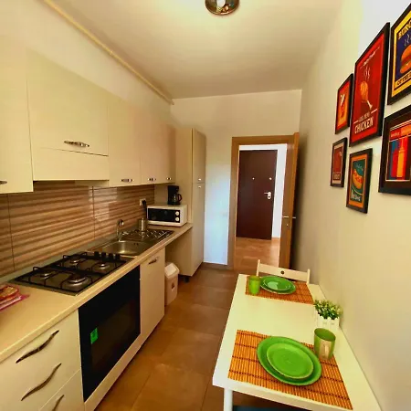 Bellagio - Cozy With Free Parking & Gym * Bükreş