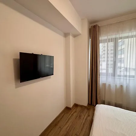 Bellagio - Cozy With Free Parking & Gym Bucharest