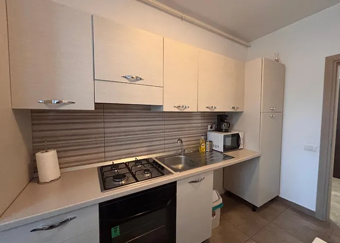 Bellagio - Cozy With Free Parking & Gym Apartament *