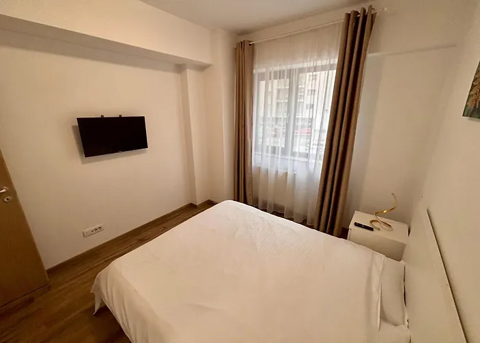 Apartament Bellagio - Cozy With Free Parking & Gym Bukareszt