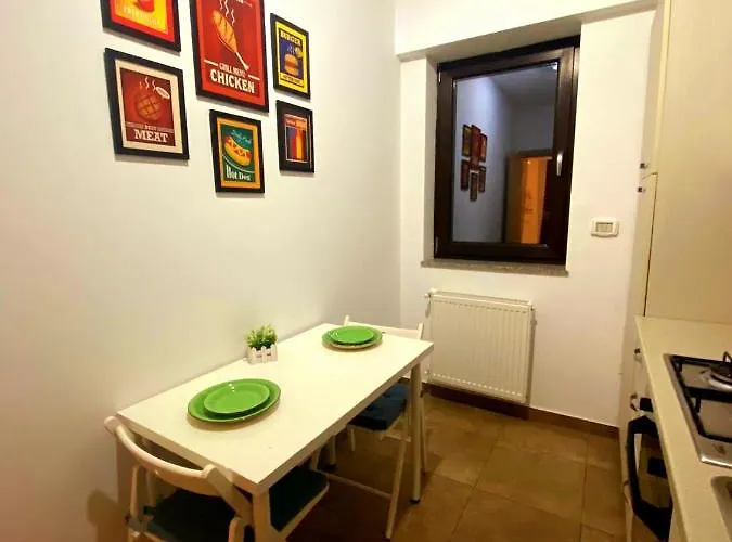 Apartmán Bellagio - Cozy With Free Parking & Gym Bukurešť